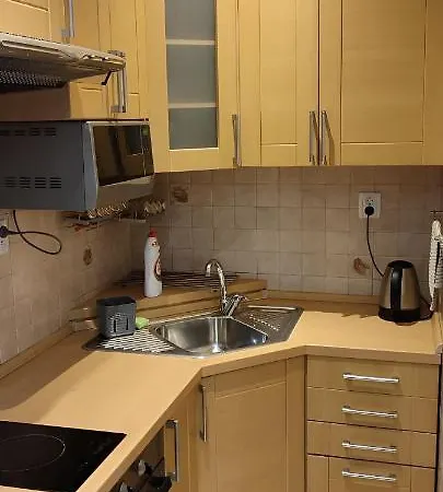 アパート Blue In Center, Location