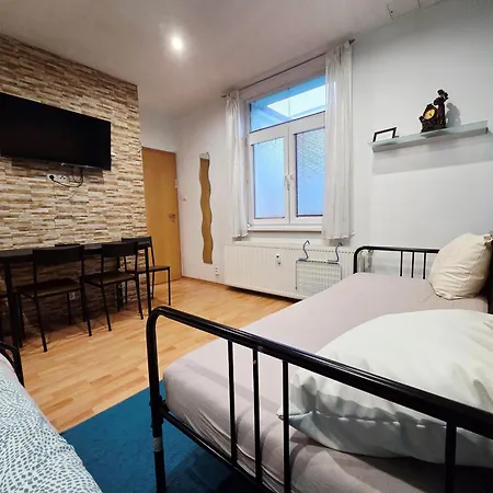 アパート Blue In Center, Location *